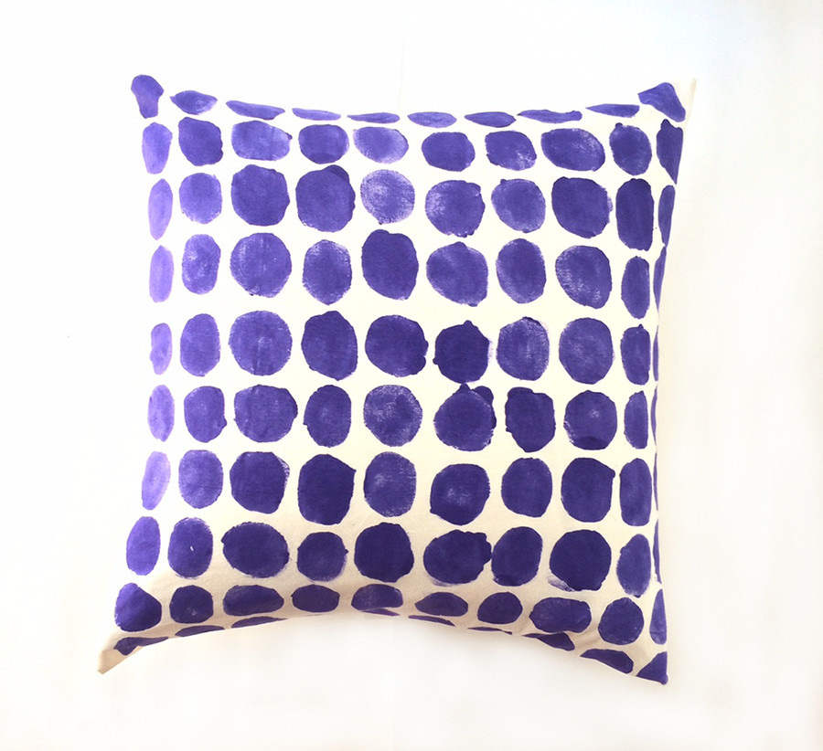 Periwinkle Circles Decorative Pillow Carrie Joan Studio Impressive Decorative Pillows With Circles Periwinkle Circles Decorative Pillow Carrie Joan Studio Impressive Decorative Pillows With Circles